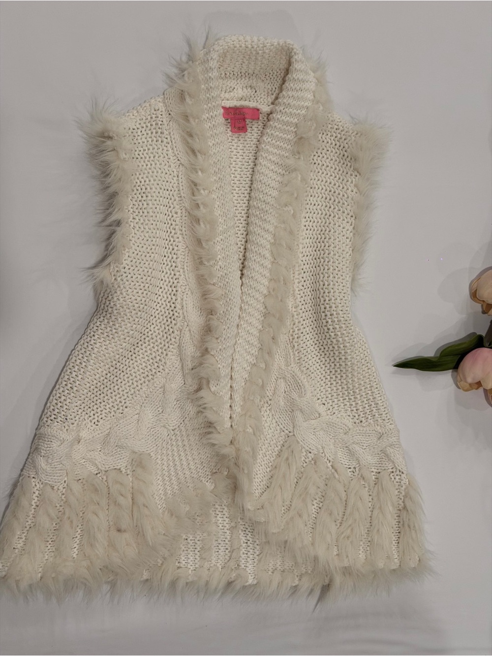 Lilly Pulitzer Cream Faux-Fur Trim Knit Vest